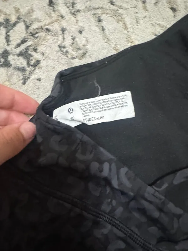 Lululemon - Image 3