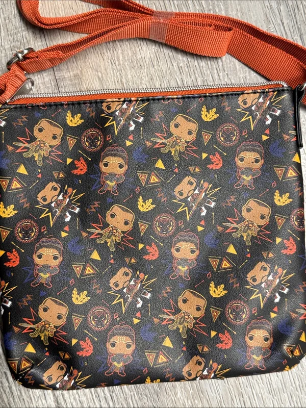 Funko Marvel Black Panther crossbody bag - Image 4