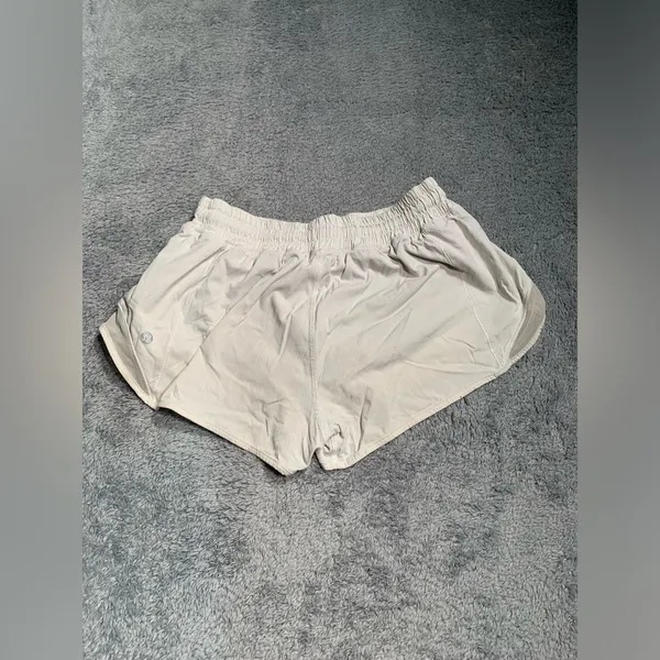Lululemon athletica Light white/Cream Athletic Hotty hot shorts 6 - Image 8