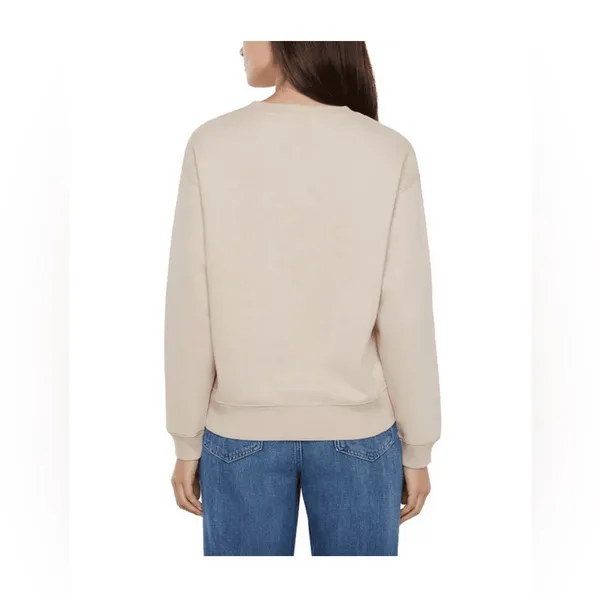 NWT Gap Women's Logo Crewneck Sweatshirt Cream Large - Image 2