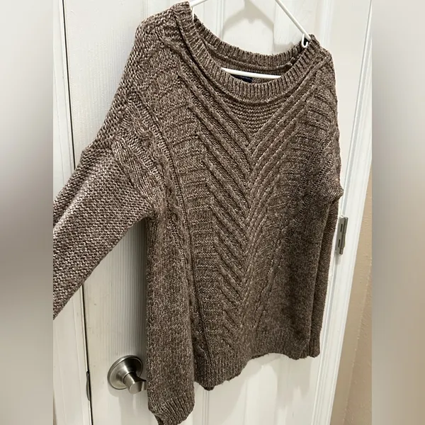American Eagle Knit wool blend Sweater Medium - Image 11