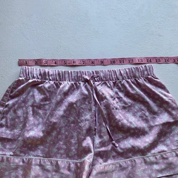 Victoria’s Secret Pink Satin Sleep Shorts Small Star Print Pajama Lounge - Image 4