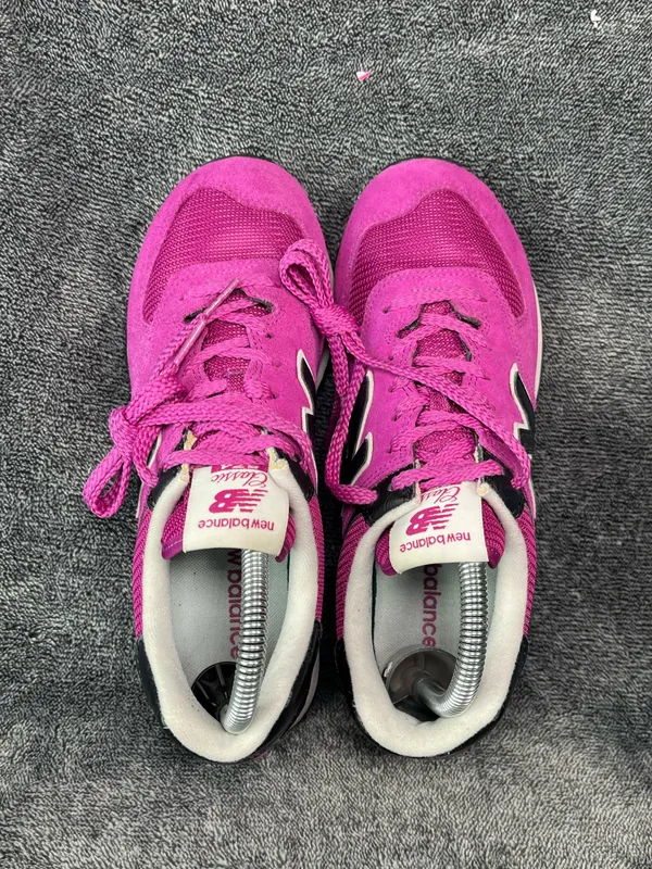 New Balance 574 Classic Women's Size 8 Magenta Pink Purple Suede WL574LSC⁠ - Image 5