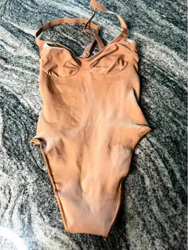 SKIMS Body Shapewear Bodysuit Sienna Size Small Compression NEW - Image 2