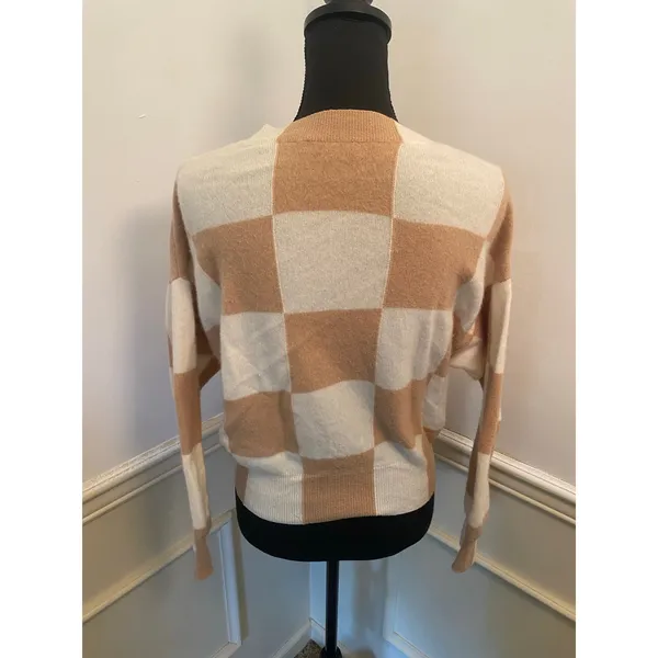 AQUA Cashmere Brushed Cropped Check Sweater Tan Cream Neutral Pullover Crewneck - Image 4