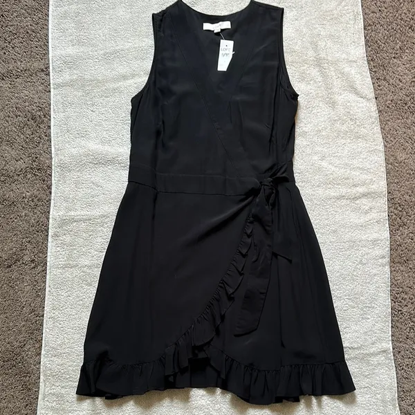 Loft Elegant Black Sleeveless Dress - Image 3