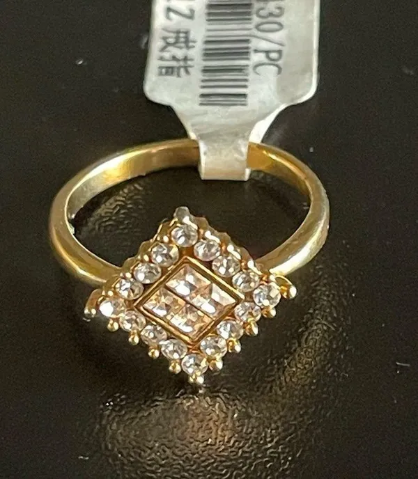 Simulated diamond shaped gold plated ring size 5 - Image 3