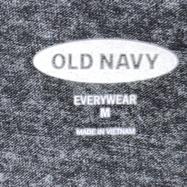 Old Navy Medium Everywear Graphic T-Shirt - Make My Daisy - Image 4