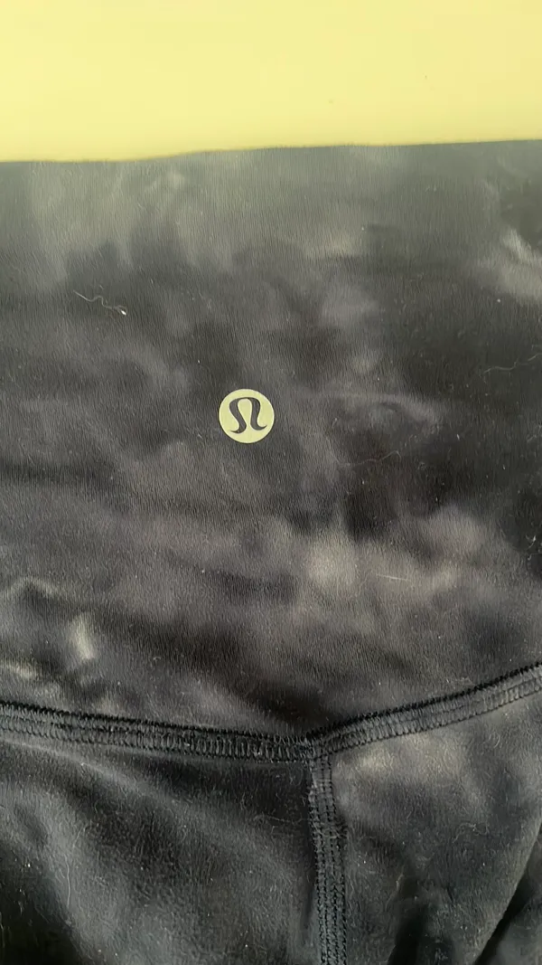 Lululemon 23" Crop Leggings - Image 2