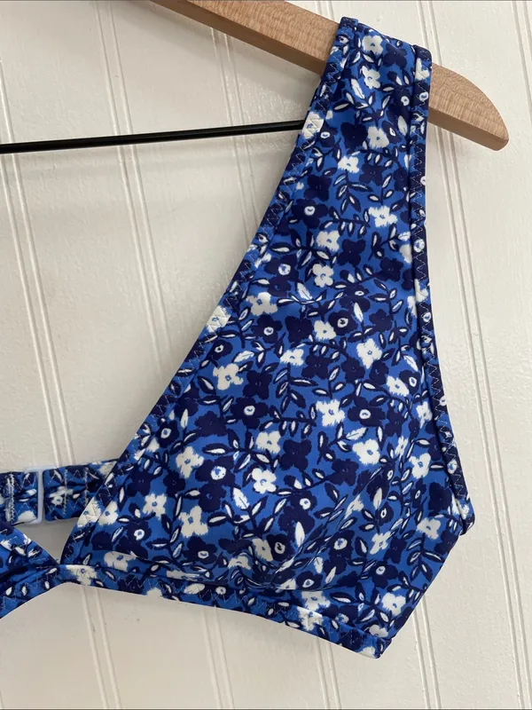 AERIE Wide Strap Plunge Bikini Top in Brilliant Blue Floral Size M - Image 8