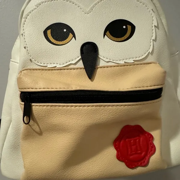 Officially Licensed Harry‎ Potter Hogwarts Hedwig White Owl Mini Backpack W - Image 2
