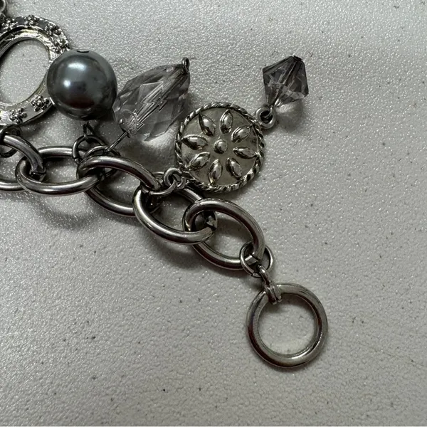 Silver Tone Chunky Charm Bracelet Hearts Rose Rhinestone - Image 6