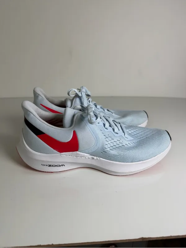 Nike Women’s Air Zoom Winflo 6 Size 10 Half Blue Red Running Shoes **Flaw - Image 4