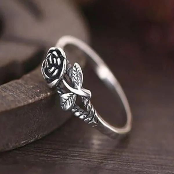 Gorgeous Rose Antique Silver ring - Image 2