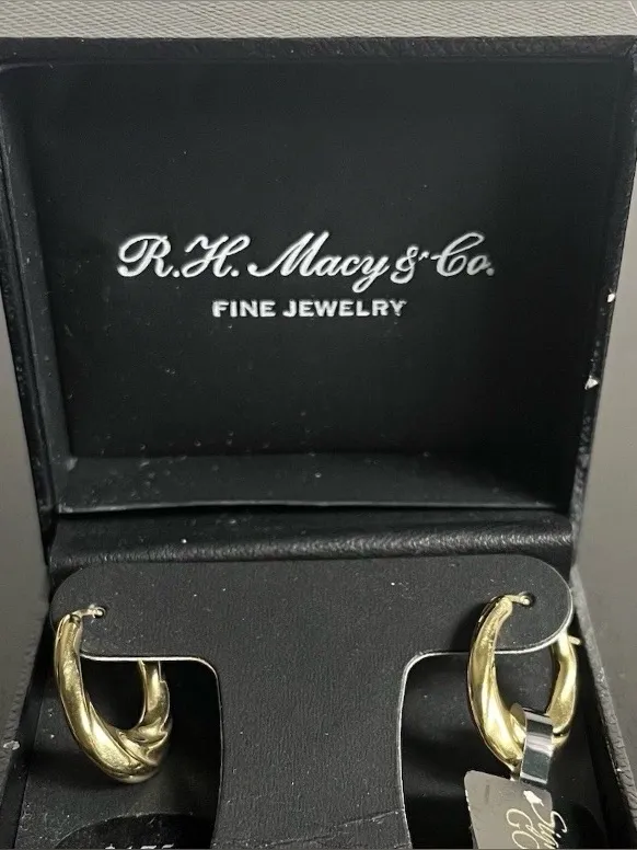 Macy’s 14K Gold Hoop Diamond Earrings W/ Resin Core - Image 13