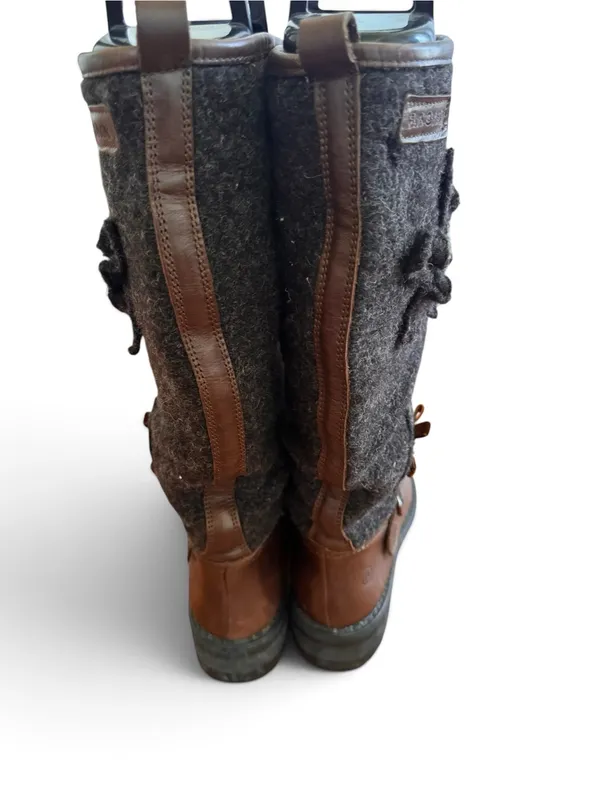 Bronx Vinyage Womans Two-Tone Brown Leather and Charcoal Felt Embellished Boots - Image 5
