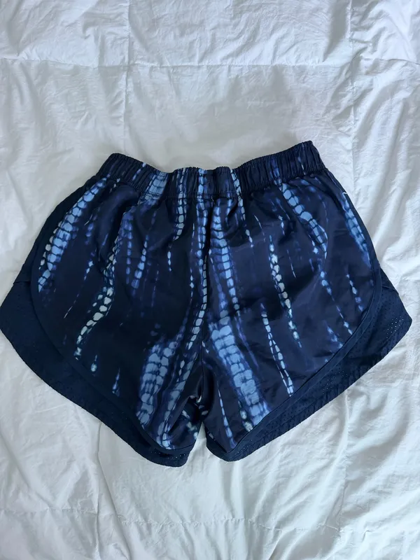 Athletic Works women’s running shorts - Image 4