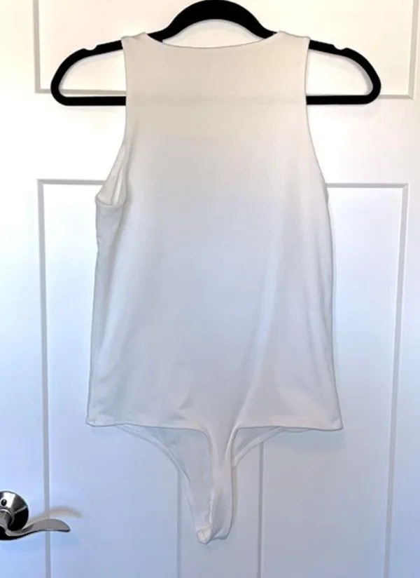 VICI NWOT Haisley Sleeveless Bodysuit - Image 3