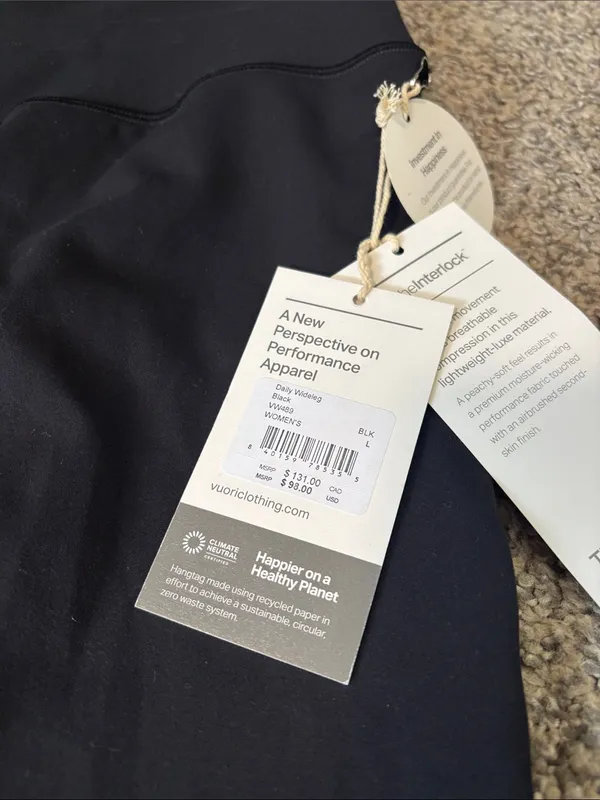 Vuori Daily Wide Leg Pant size large NWT - Image 3