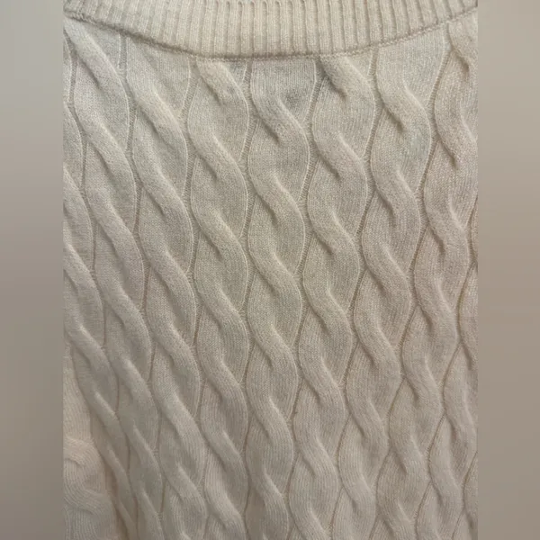 J.Crew Cashmere cropped cable-knit sweater-vest in Buttercream Size Medium - Image 9