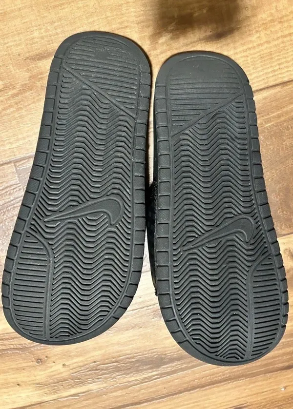 Nike Men's Black Slide Sandals Logo Slip-On US 6 Synthetic Upper - Image 3