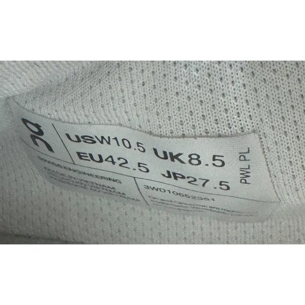 On The Roger Advantage Shoes Womens Size‎ 10.5 White CloudTec Sneakers Athletic - Image 5