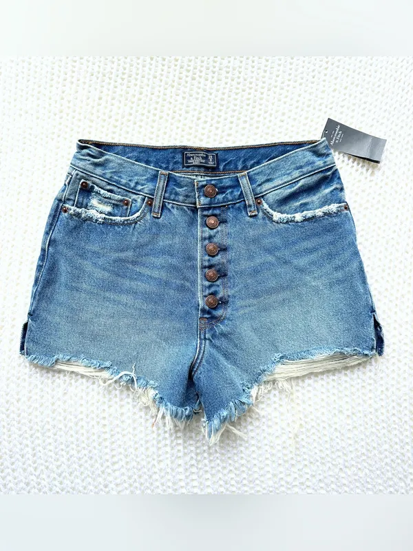NWT Abercrombie & Fitch Annie High Rise Short - Medium Wash/Raw Edge - 00/24 - Image 2