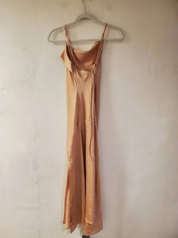 ASTR Cowl Slip Midi Dress in Blush Pink Large - Image 3