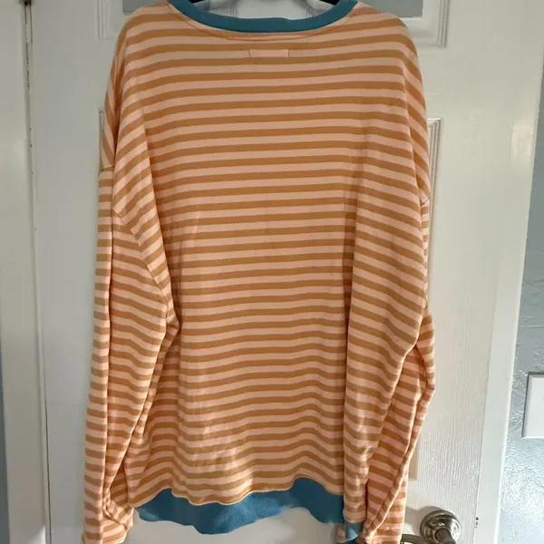 Free People ( We The Free) Oversized Classic Crewneck - Image 4