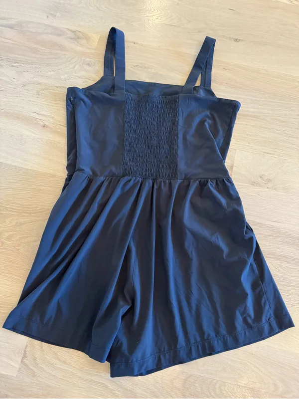 Vuori Villa cami romper black size large - Image 13