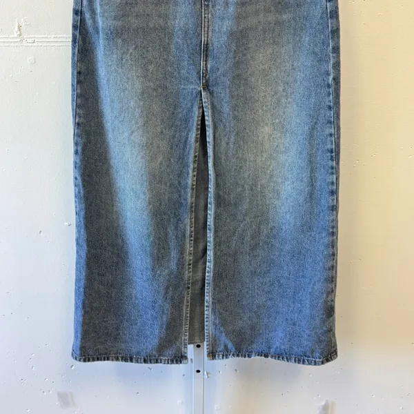 Peppermayo Denim Maxi Skirt Front Slit High Waisted XS Long Jean Skirt Med Wash - Image 4