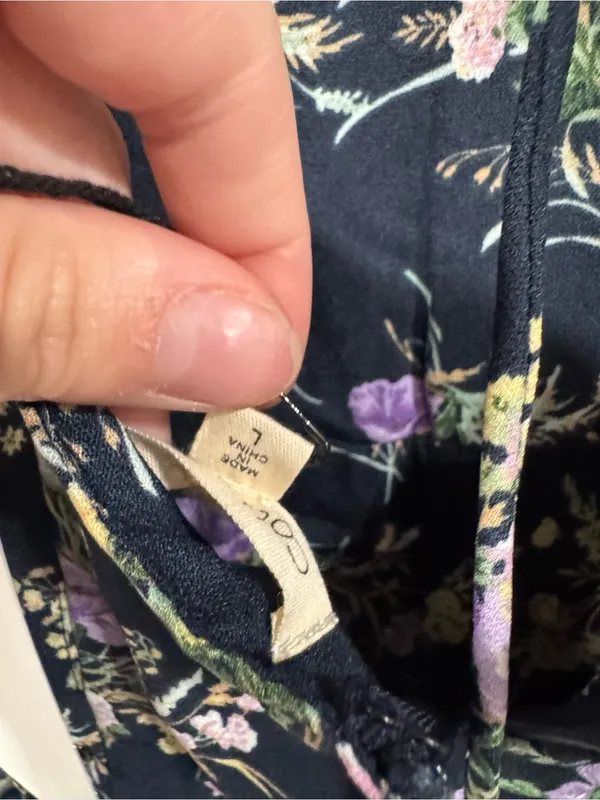 NWT Floral V-Neck Navy Jumpsuit with Lavender Blooms - Image 7