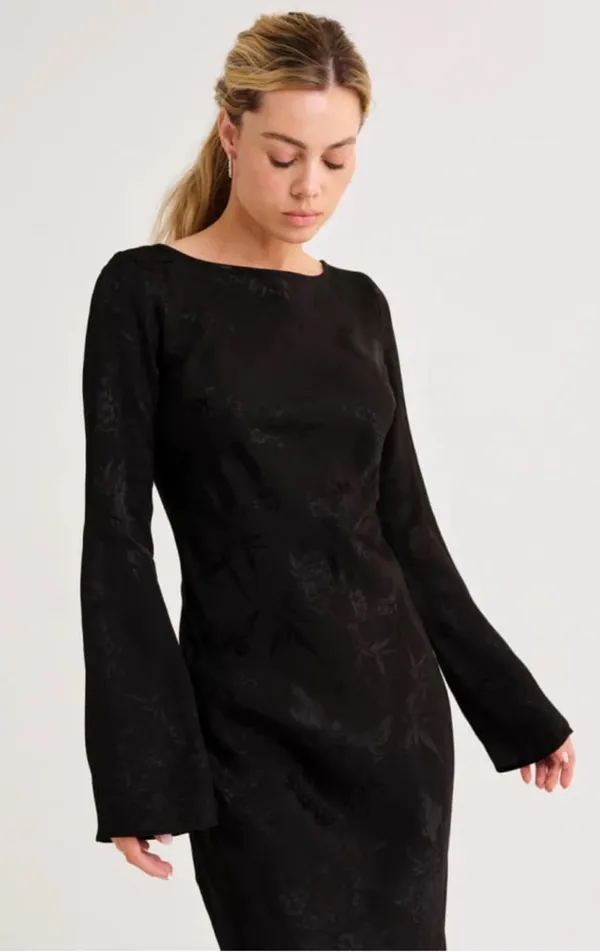 Rumor Boutique LF sweet talker maxi dress - Image 4