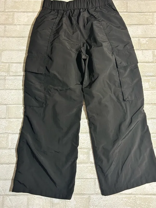 HALARA Black Wide-Leg Cargo Pants - Image 5