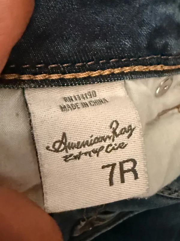 American Rag Y2K Dark Wash Low Rise Bootcut Jeans Size 7 - Image 5