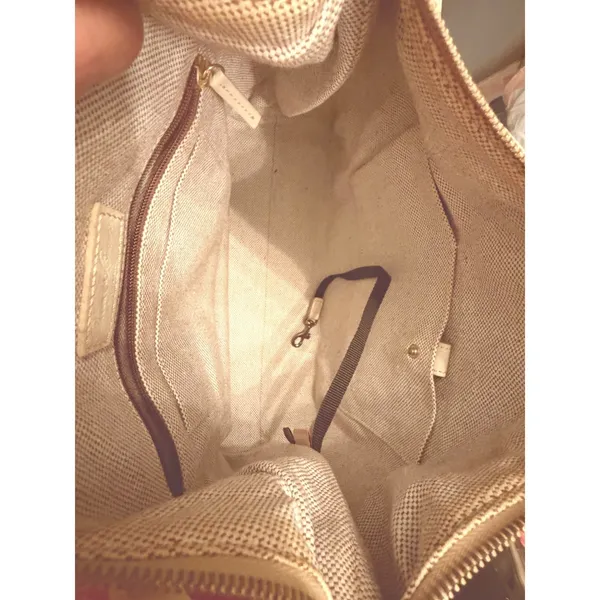 Dooney & Bourke Vintage Cream Pebbled Leather Hobo Shoulder‎ Bag Gold Hardware - Image 11