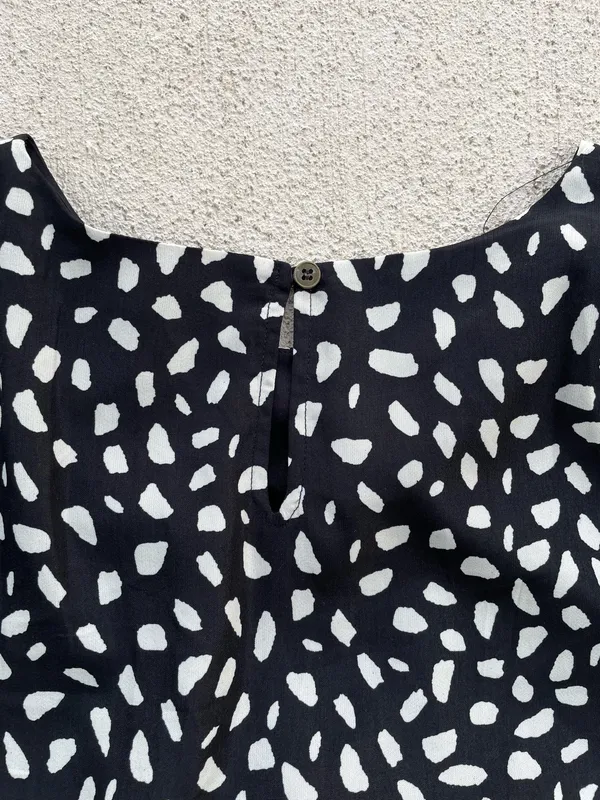 Entro Black White Abstract Print Babydoll Dress Size Small - Image 7