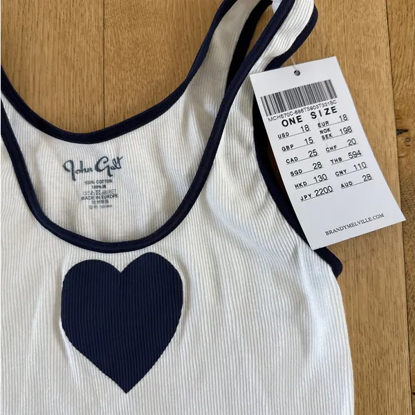 Brandy Melville Tank Top Ribbed Heart Size OS White Navy Blue - Image 2