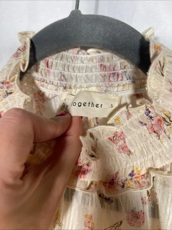 By Together Womens Floral Mock Neck Blouse Top Cream Small - Image 2