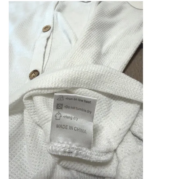 White Waffle Knit Button Front Tie Hem Tank Top Sleeveless V-Neck Large‎ - Image 9