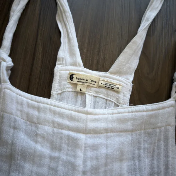 Lotus and Luna Overall Romper White Size L - Image 3