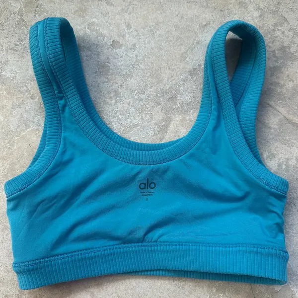 ALO Yoga Wellness Bra in Blue Splash Size Small Ribbed - Image 8