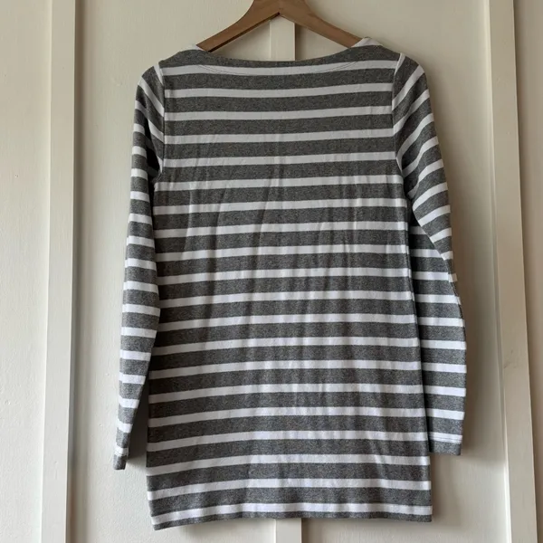 GAP Maternity Gray & White Striped Long Sleeve Top - Image 7