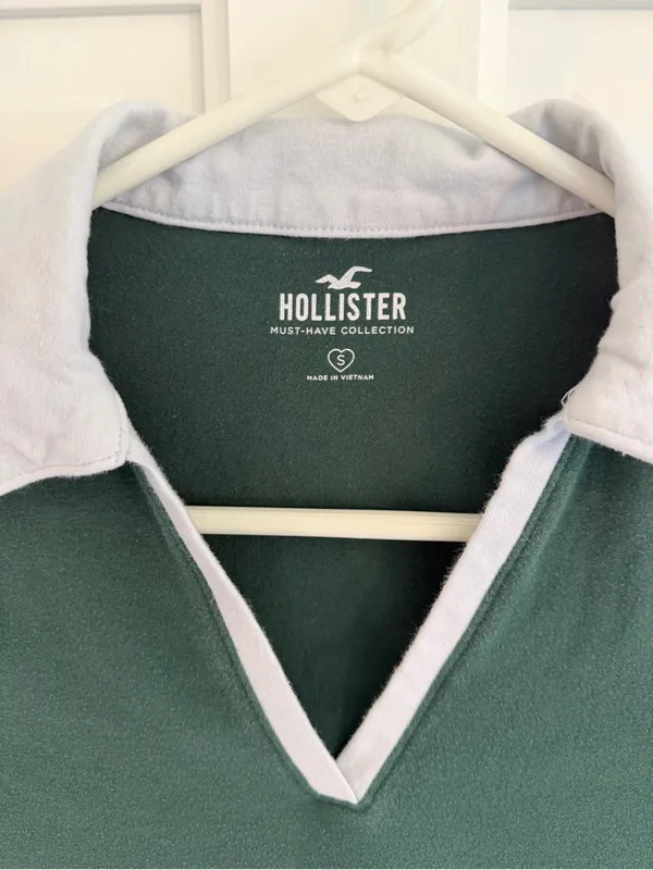 Hollister Preppy Cropped Polo Top Women’s Small - Image 2
