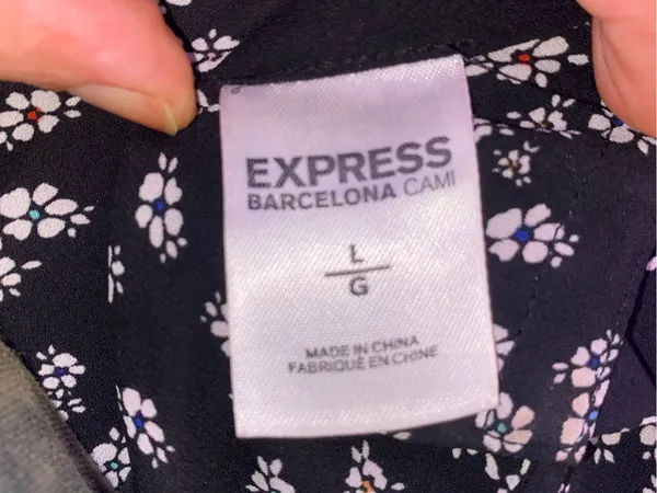 Express Barcelona Cami Black White Ditsy Floral Reversible Scalloped Neck Size L - Image 2