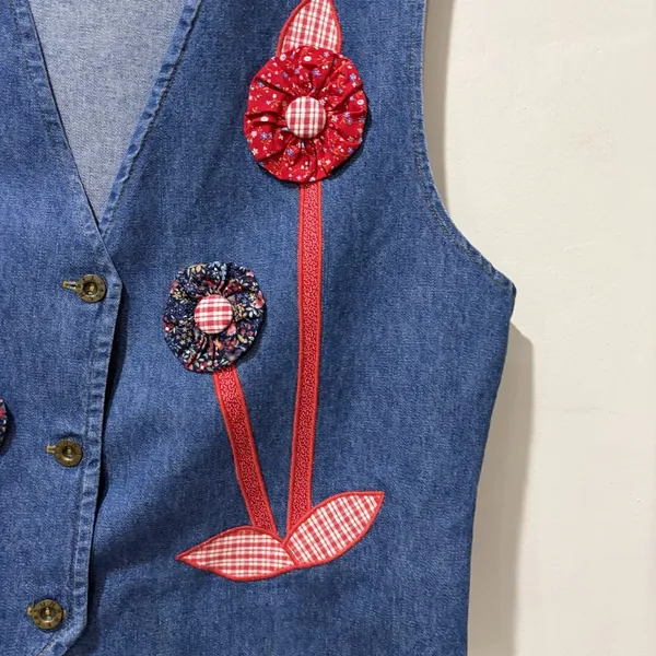 VTG Sun Belt Woman's Denim Vest Button Down Floral Embroidered Flowers Large USA - Image 4
