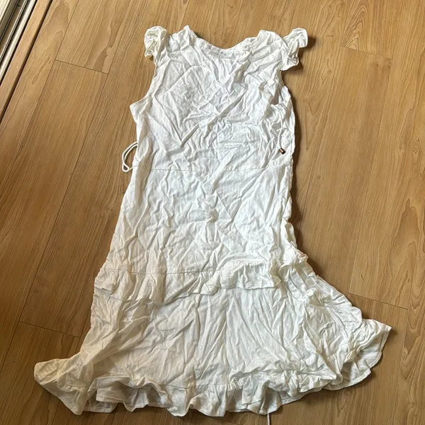 VENUS X LASCANA white dress - Image 3