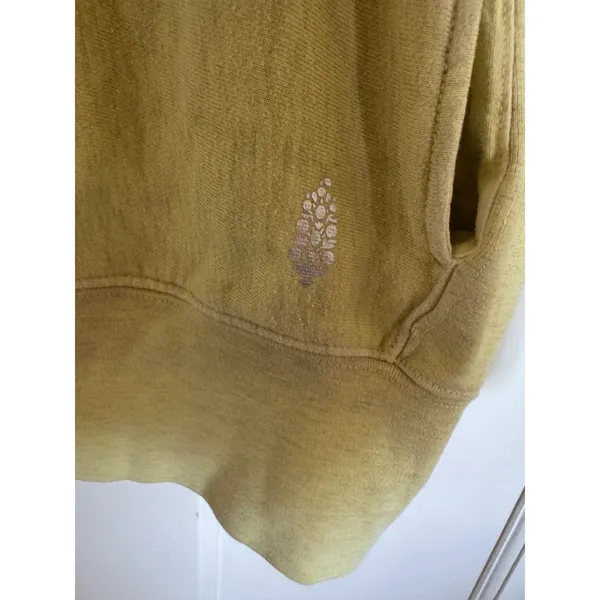 Free People FP Movement Metti chartreuse sweatshirt size‎ xs - Image 3