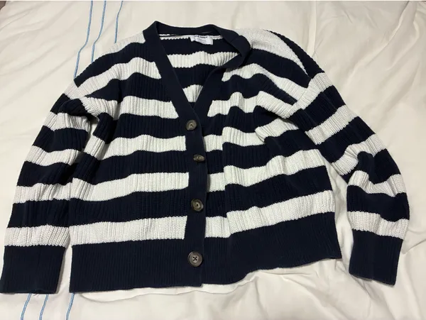 old navy white and navy stripe cardigan - Image 2