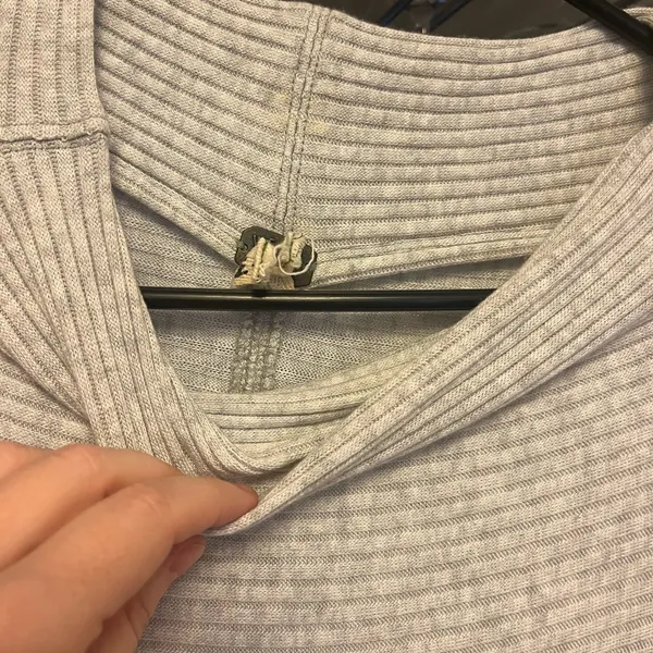 FREE PEOPLE RIBBED SWEATER - Image 2